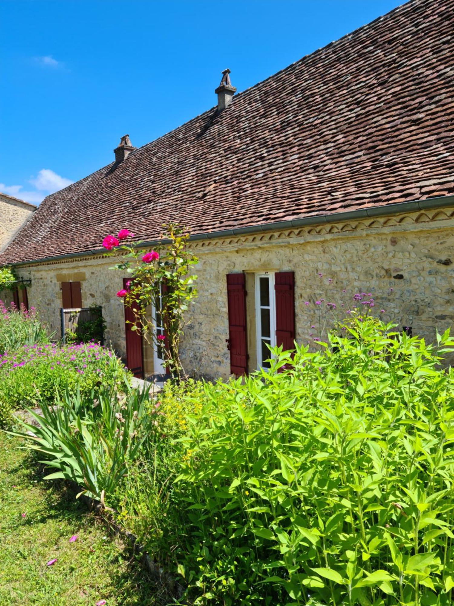 La Ferme De L'Embellie Gites Et Chambres D'Hotes Le Buisson-de-Cadouin Eksteriør bilde